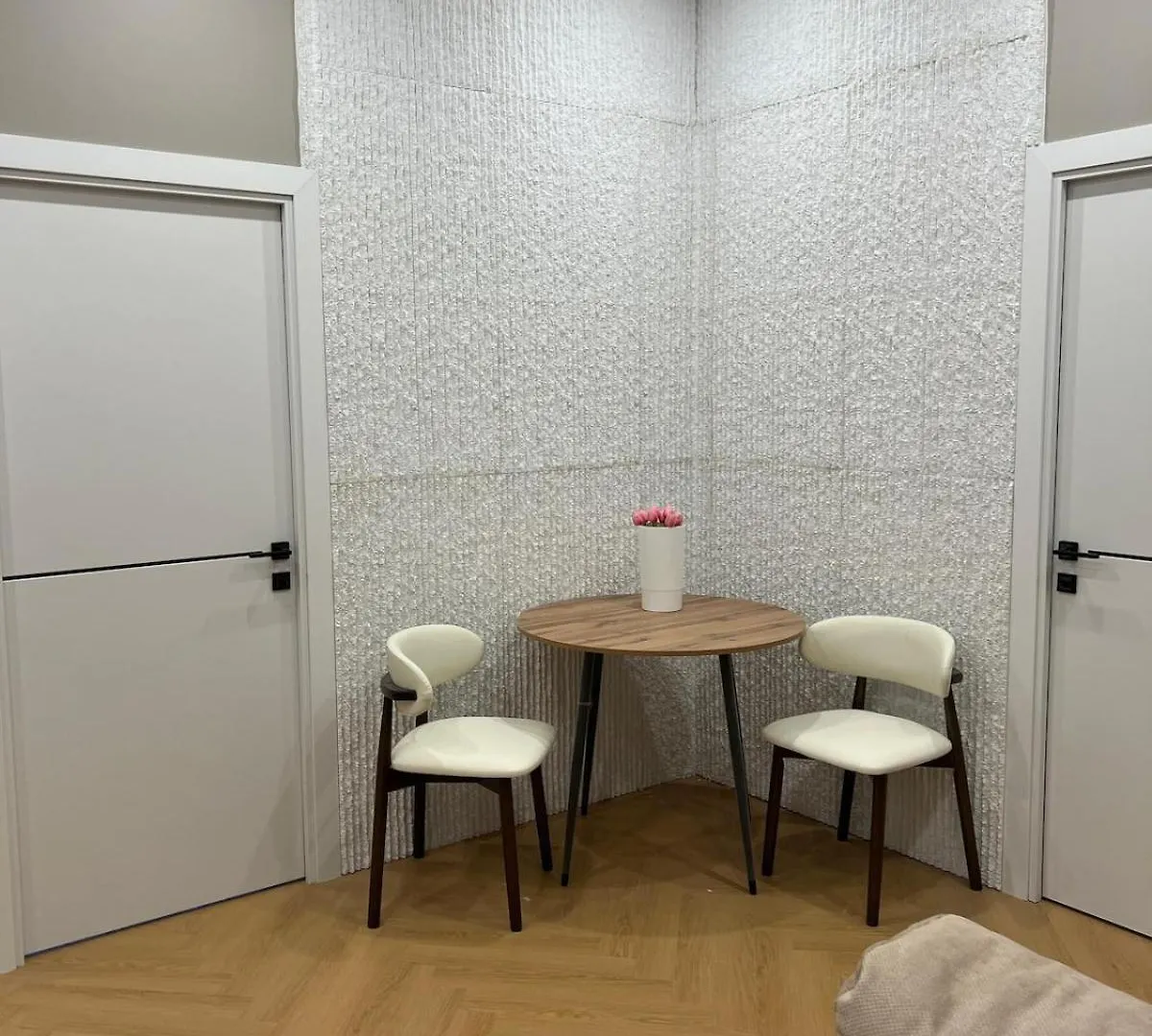 Trendy Apartment #109 Almaty